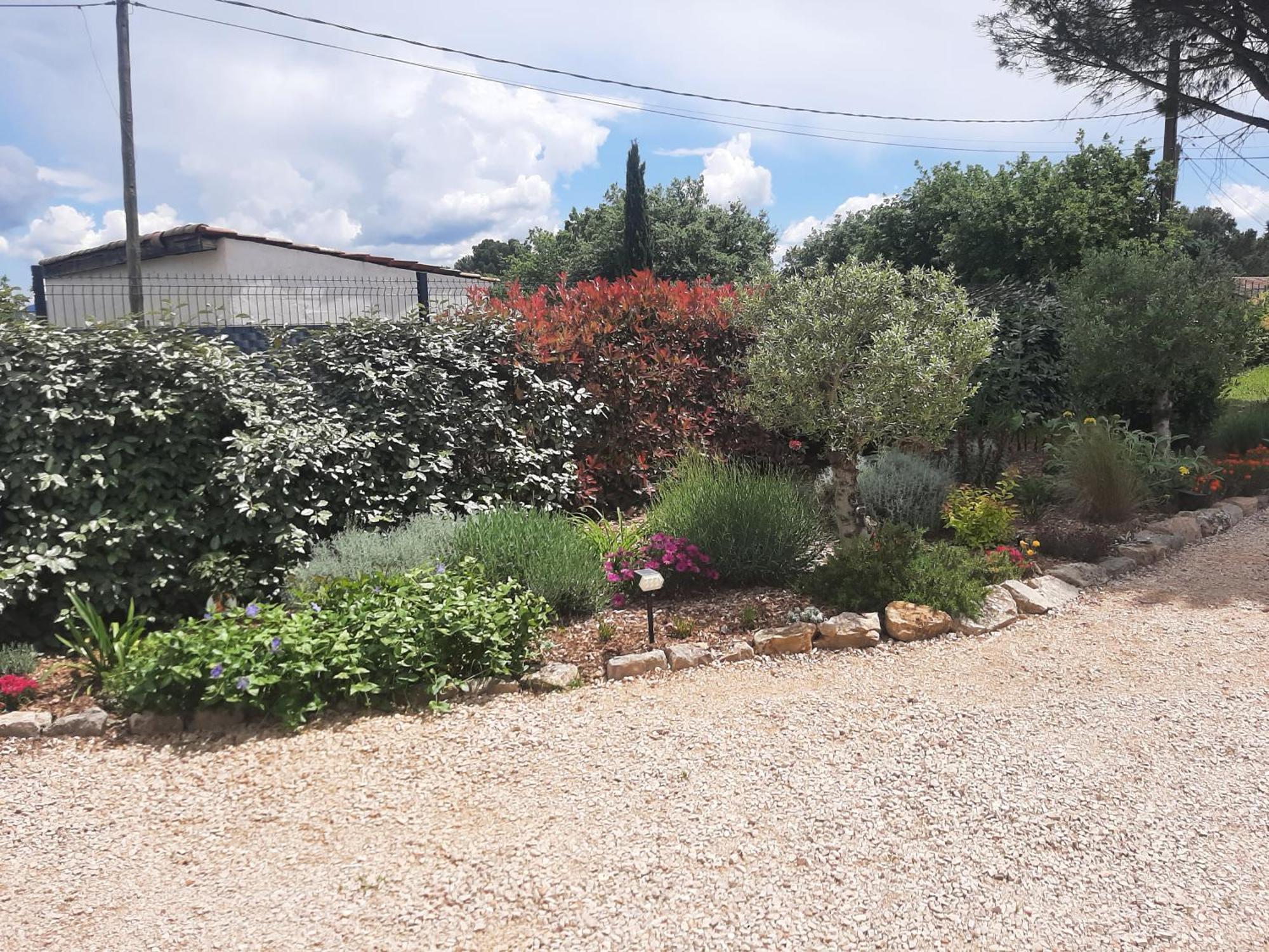 Joli Studio Au Coeur De La Provence Verte Saint-Maximin Zewnętrze zdjęcie